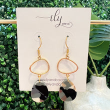 Load image into Gallery viewer, Quinn Earrings