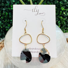 Load image into Gallery viewer, Quinn Earrings