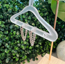 Load image into Gallery viewer, Chain Drop Studs
