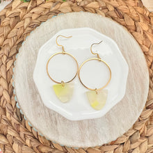 Load image into Gallery viewer, Iris Earrings