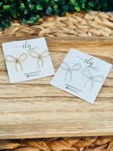 Load image into Gallery viewer, Colette Earrings