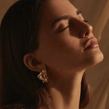 Load image into Gallery viewer, Amber Sceats Reese Stud Earrings