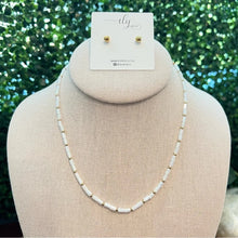 Load image into Gallery viewer, Beaded Dainty Necklace Set