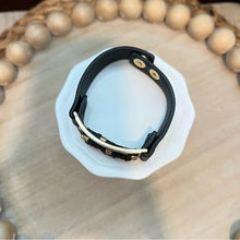 Load image into Gallery viewer, Black and Gold Beaded Bracelet