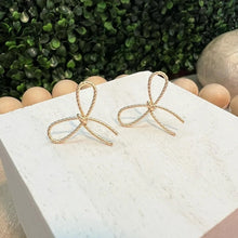 Load image into Gallery viewer, Colette Earrings