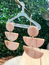 Load image into Gallery viewer, Elsie Earrings