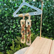 Load image into Gallery viewer, Eddie Borgo Supra Link Drop Earrings
