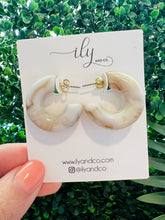 Load image into Gallery viewer, Chloe Hoops