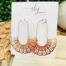 Load image into Gallery viewer, Filigree Earrings