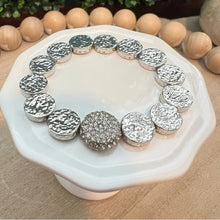 Load image into Gallery viewer, Silver Tone Stretch Disk Bracelet