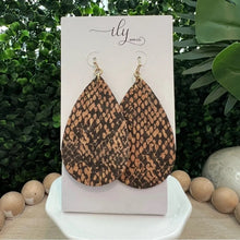 Load image into Gallery viewer, Snake Print Teardrop Earrings