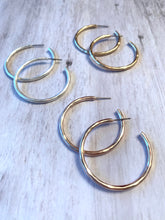 Load image into Gallery viewer, Matte Hammered Hoops