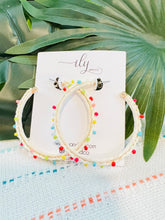 Load image into Gallery viewer, Raffia Beaded Hoops